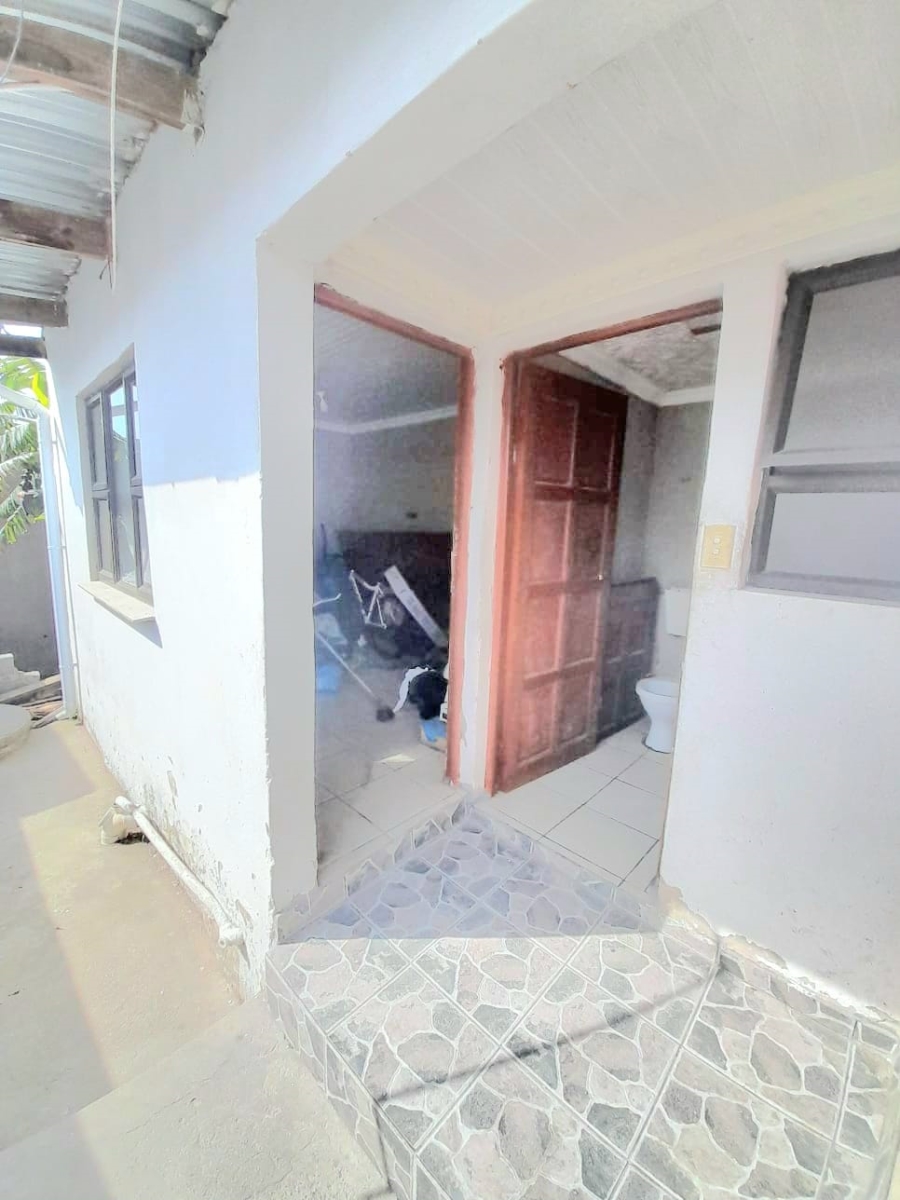 2 Bedroom Property for Sale in Mdantsane Nu 15 Eastern Cape